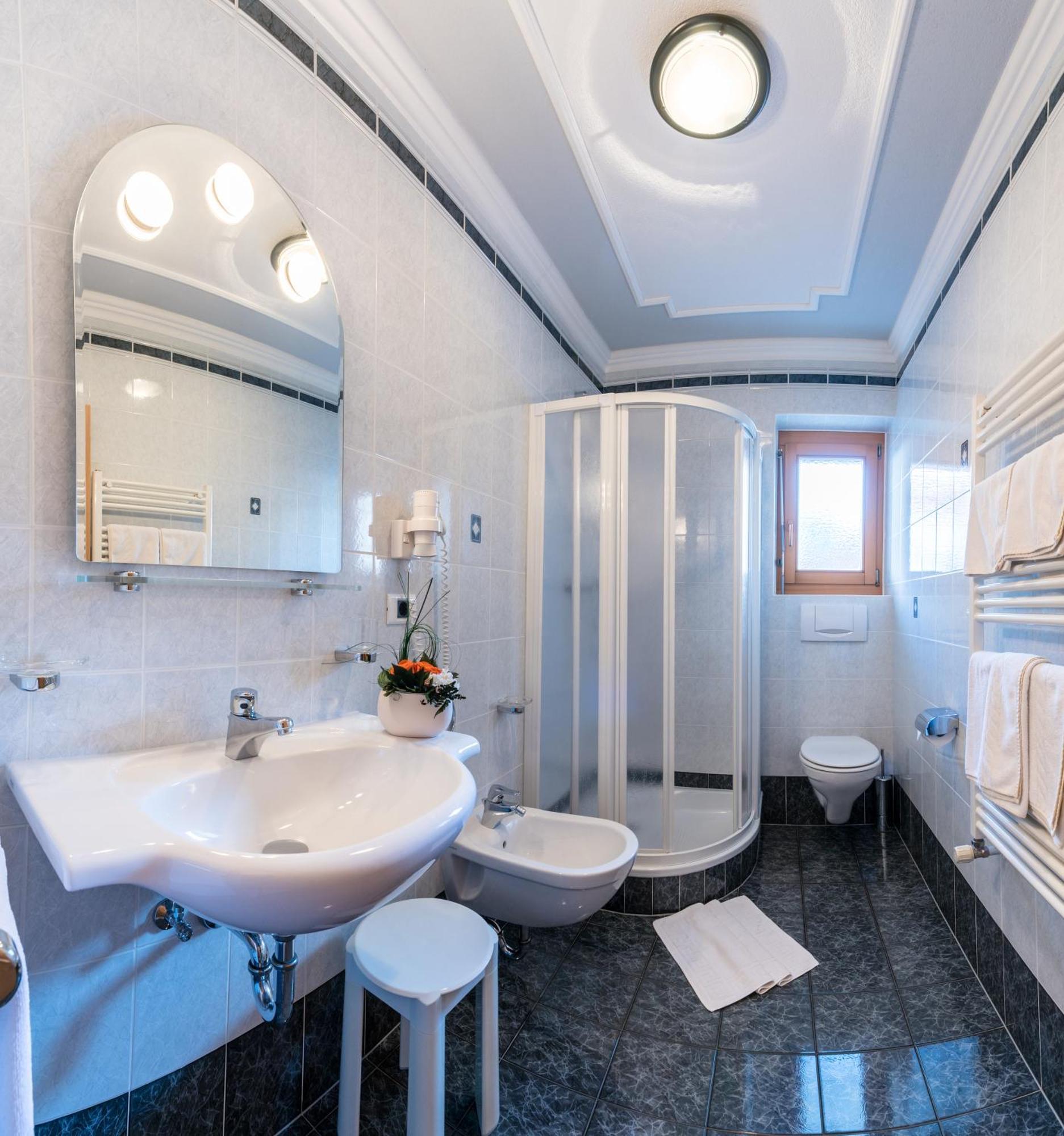 Ciasa Mascotte Apartment San Vigilio Di Marebbe Ngoại thất bức ảnh